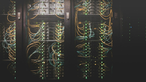 Racks / cloud: threads hoy en la nube, local «muy pronto»